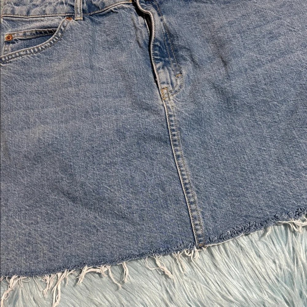 Topshop Blue Denim Cut Off Skirt sz 10